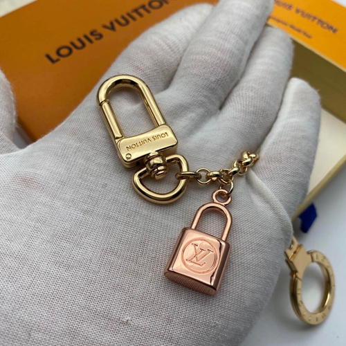 ブランドキーホルダー内部構造